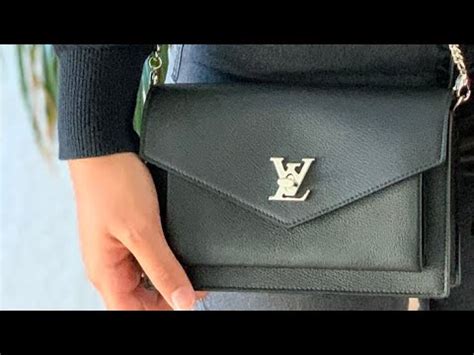 lv pochette mylockme review|Have a Look to this “Louis Vuitton MyLockMe Chain Pochette”.